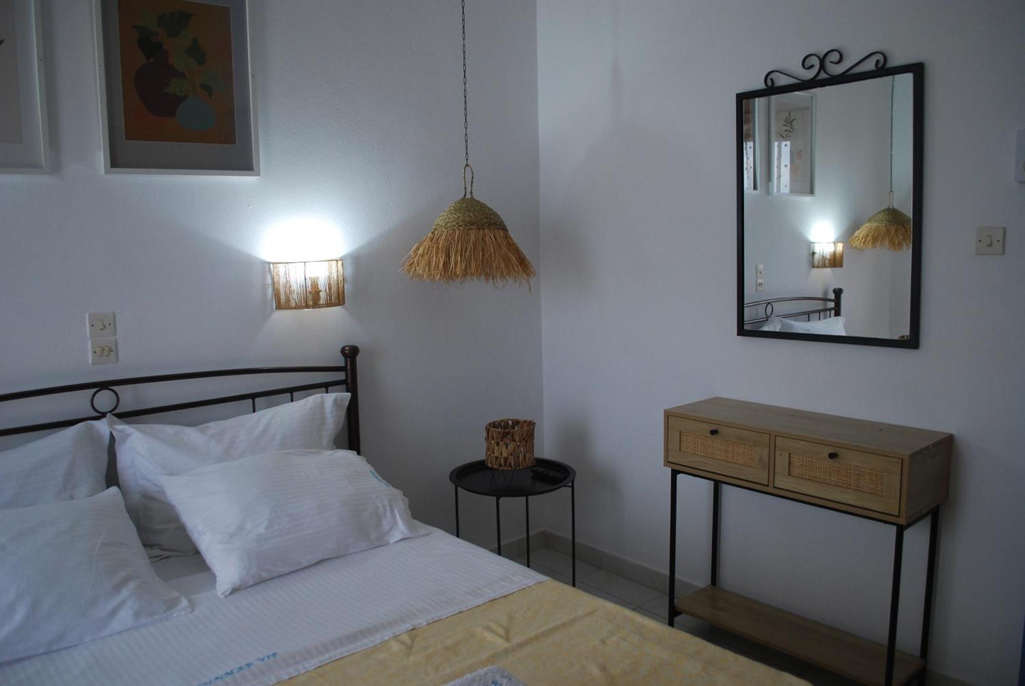 Sunset Rooms Agia Marina (Aegina) Exterior foto